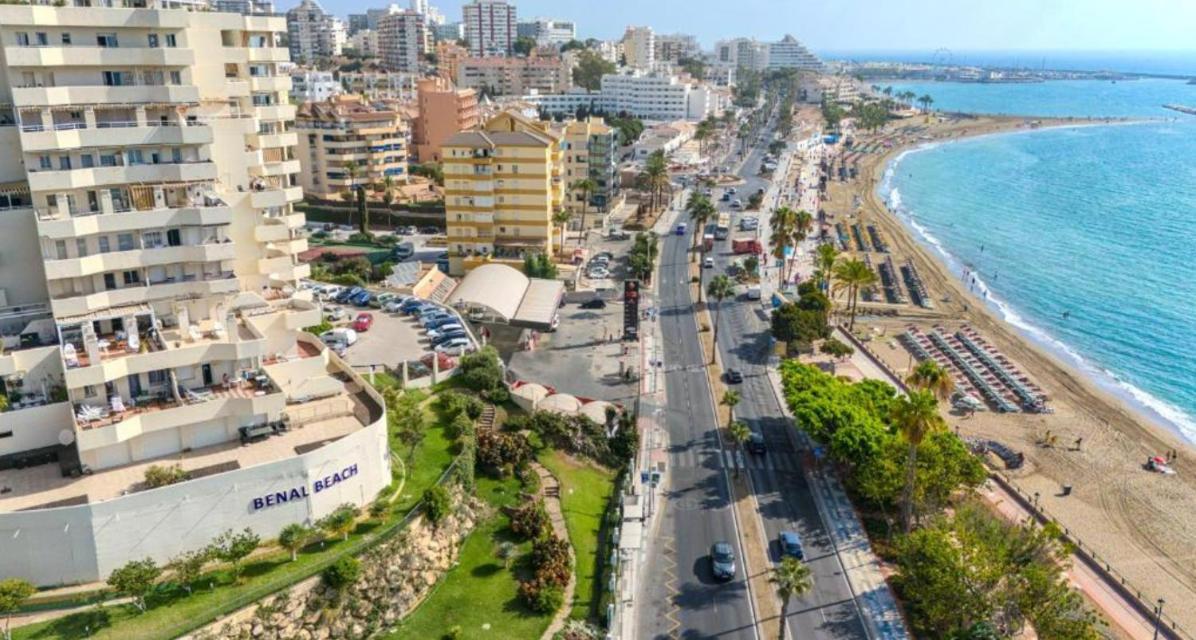 Benalbeach Ocean Front Apartment 1Bdr New! Беналмадена Екстериор снимка